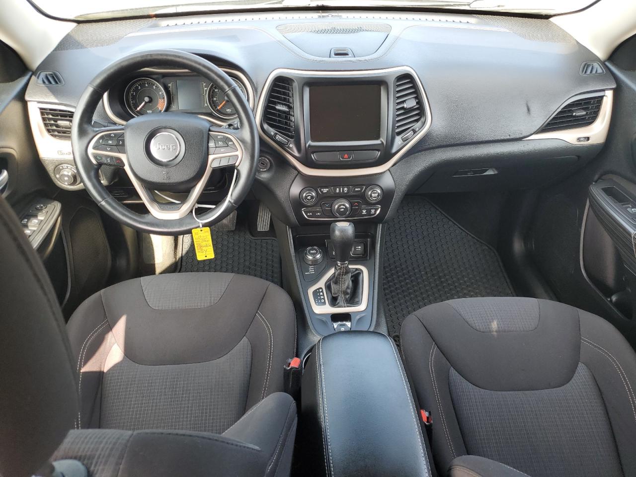 1C4PJMCS8FW728963 2015 Jeep Cherokee Latitude