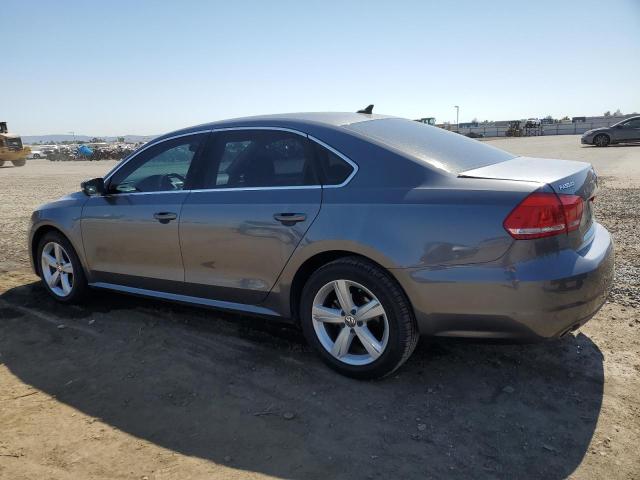 1VWBV7A34FC095436 Volkswagen Passat Se 2015