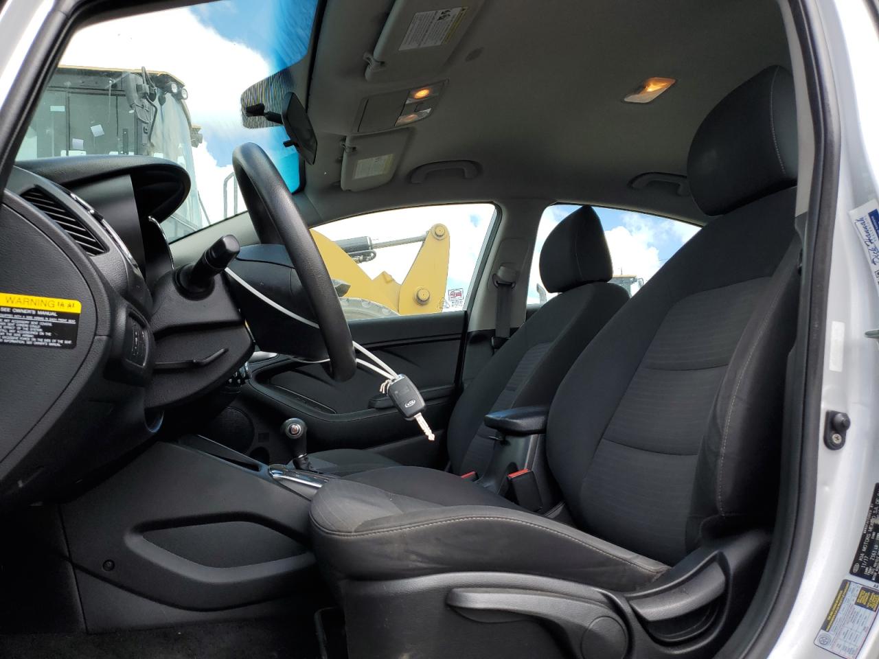 3KPFL4A70JE212359 2018 Kia Forte Lx