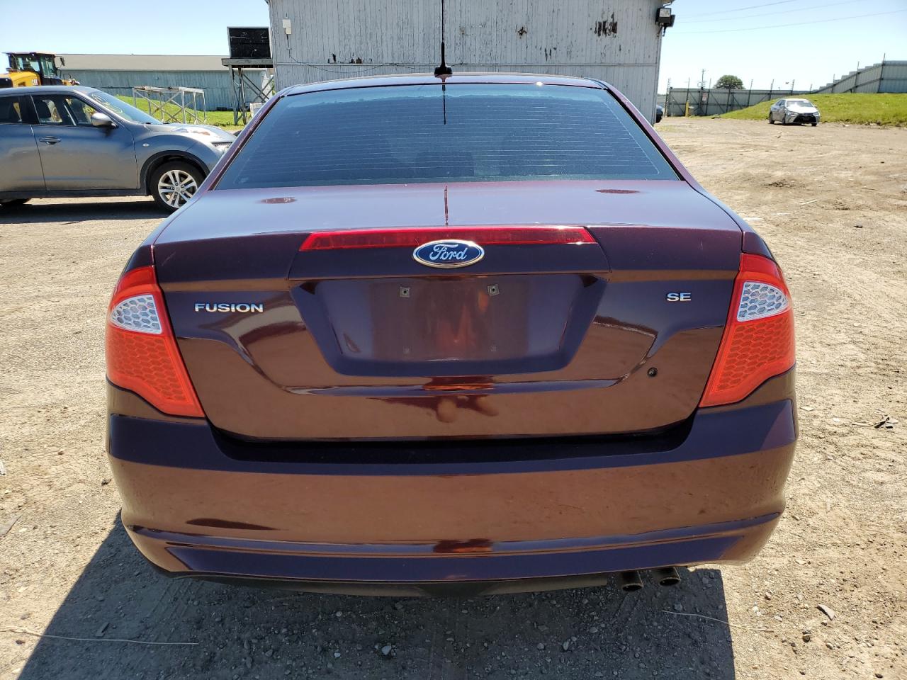 3FAHP0HA2BR302684 2011 Ford Fusion Se