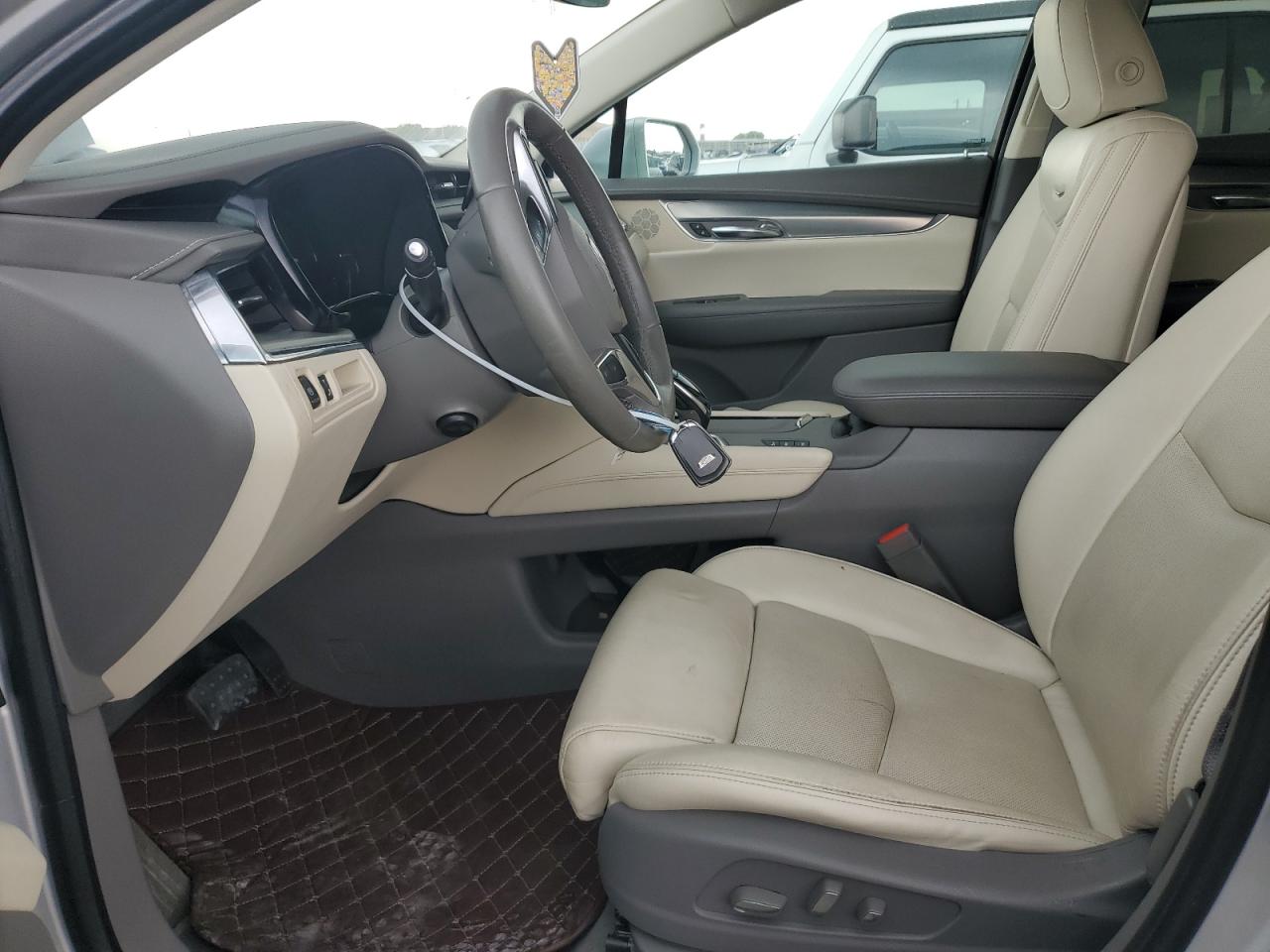 1GYKNERS9HZ171651 2017 Cadillac Xt5 Premium Luxury