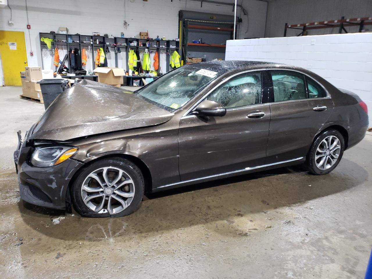 Mercedes-Benz C-Class 2016 C300-4M