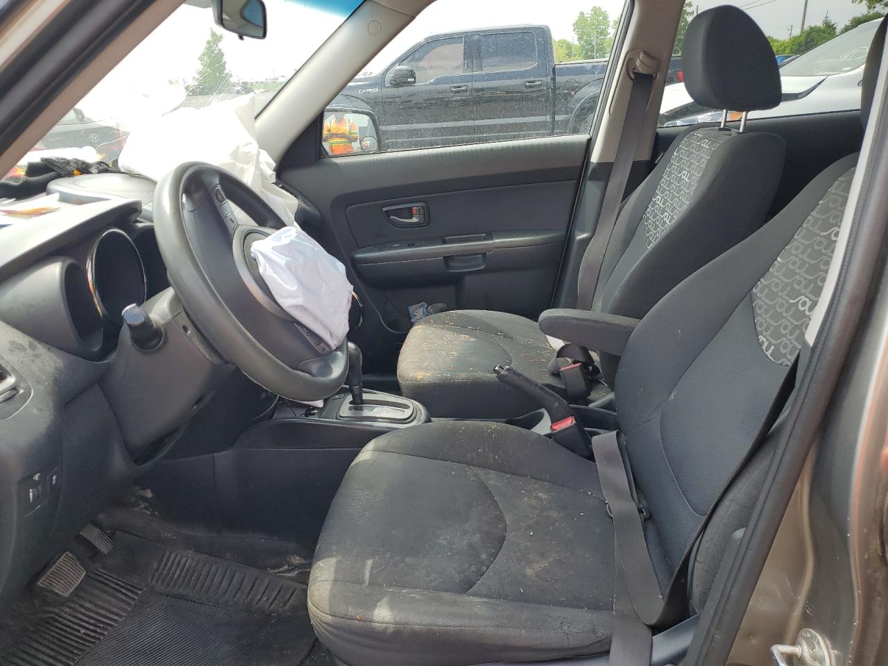 KNDJT2A29A7183429 2010 Kia Soul +