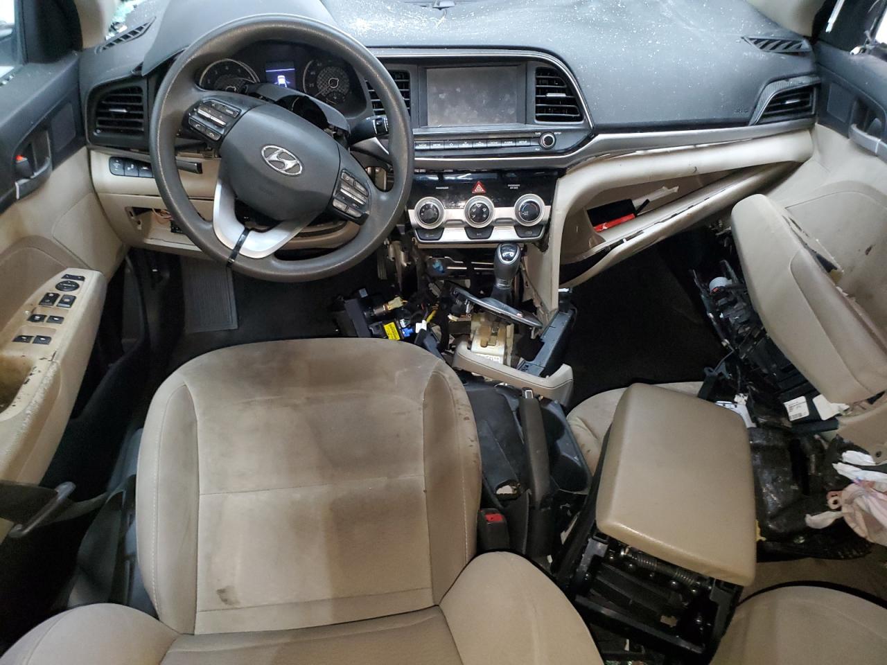 5NPD84LF3KH423002 2019 Hyundai Elantra Sel