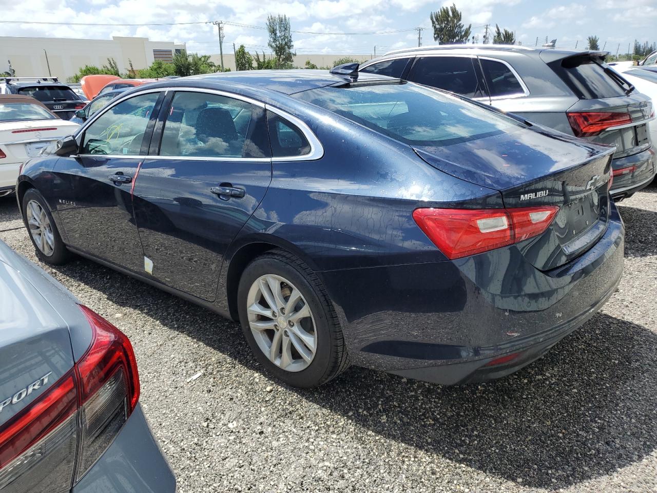 1G1ZE5ST9HF157184 2017 Chevrolet Malibu Lt