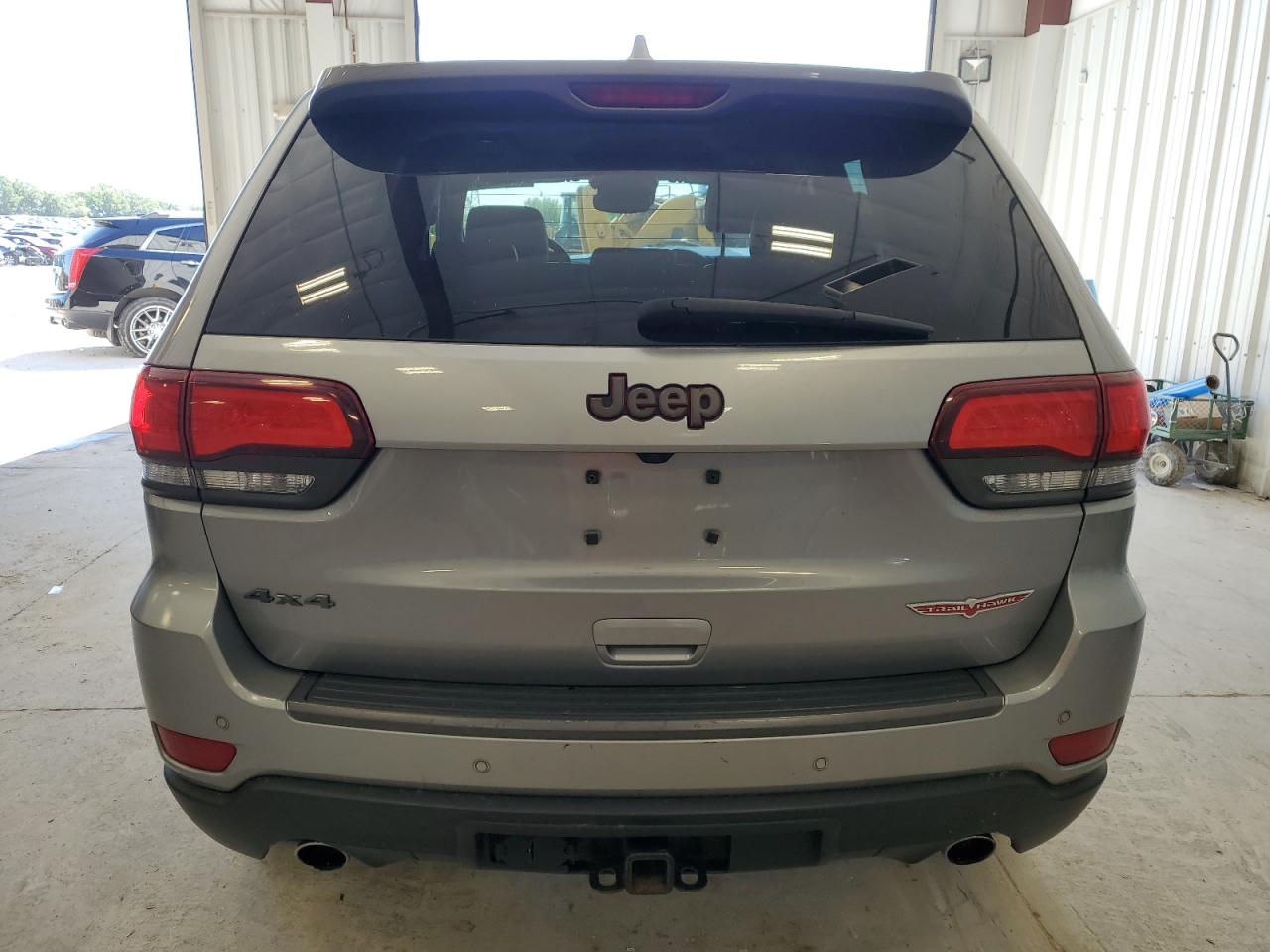 1C4RJFLG5KC718547 2019 Jeep Grand Cherokee Trailhawk