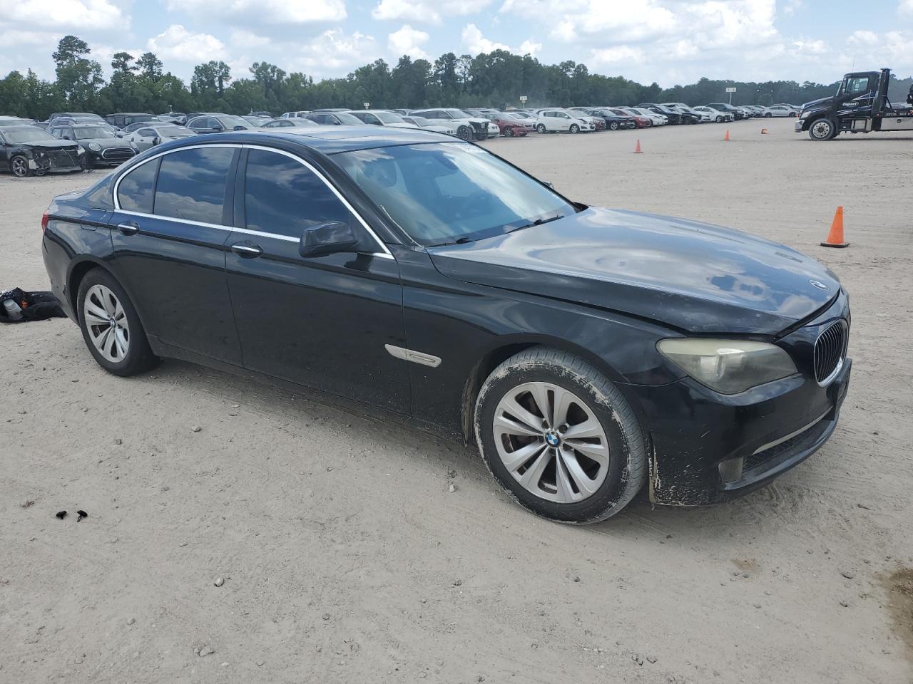 2012 BMW 740 I vin: WBAKA4C52CDS99036