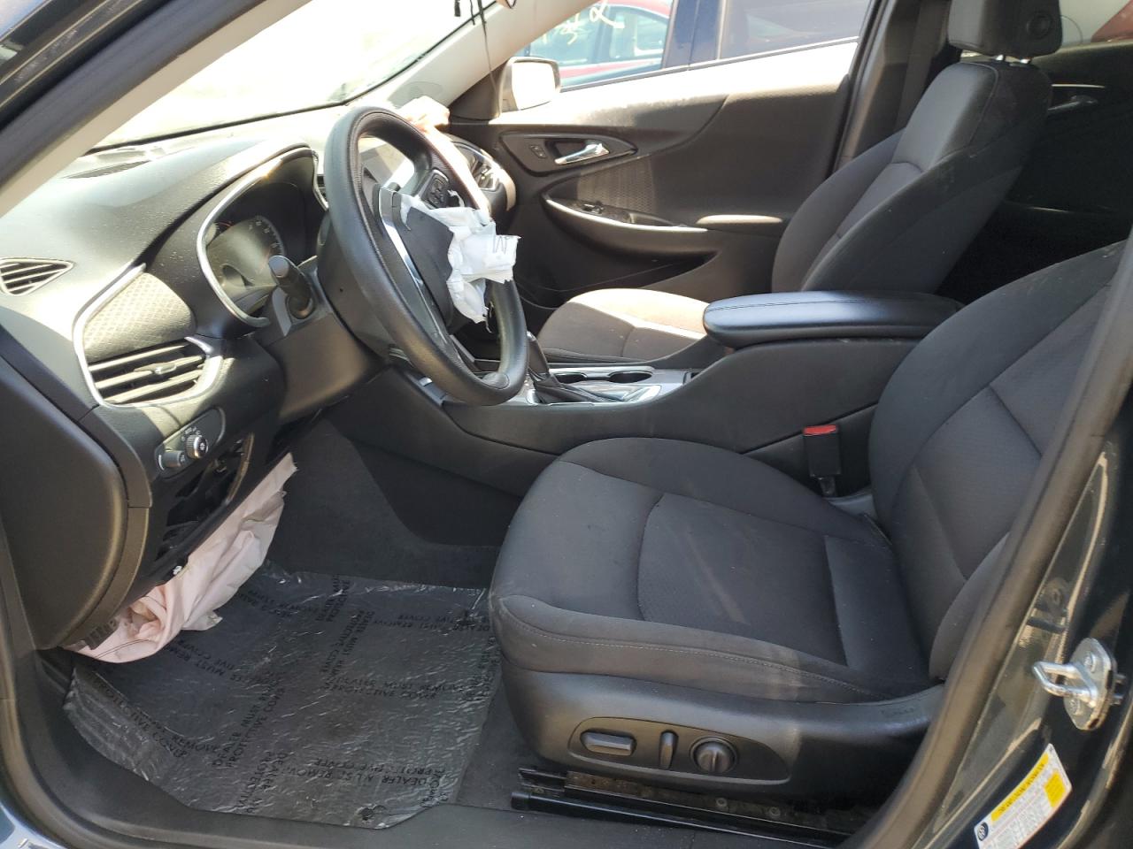 1G1ZD5STXLF057798 2020 Chevrolet Malibu Lt