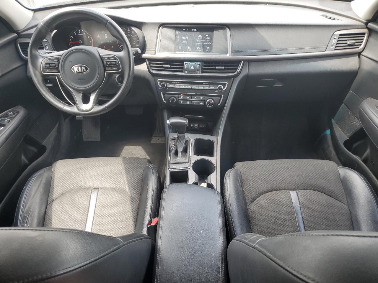 5XXGT4L33JG245832 2018 Kia Optima Lx