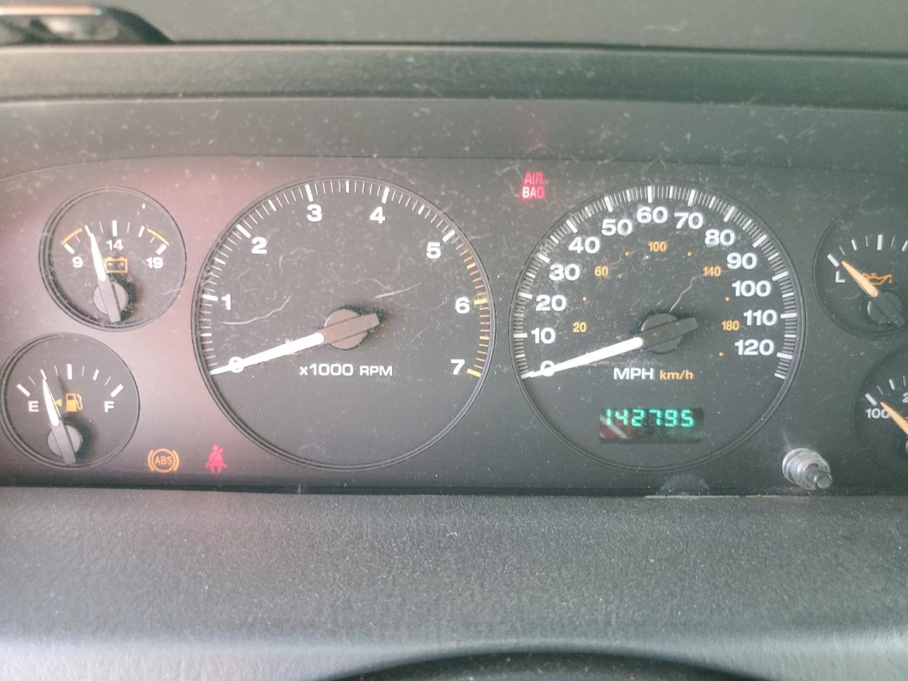 1J4GW48S02C317511 2002 Jeep Grand Cherokee Laredo