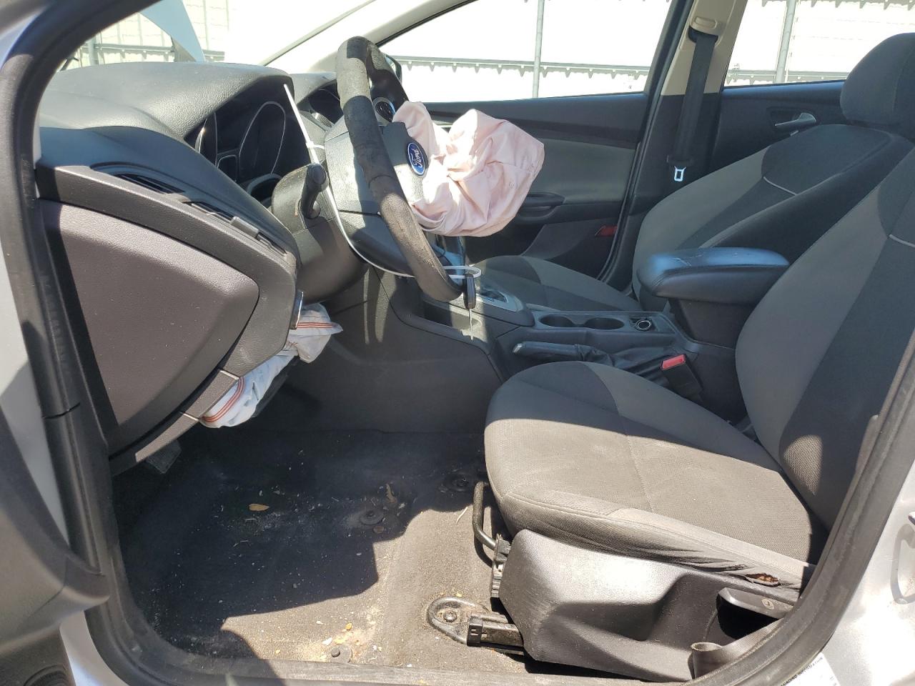 1FADP3F27EL367089 2014 Ford Focus Se