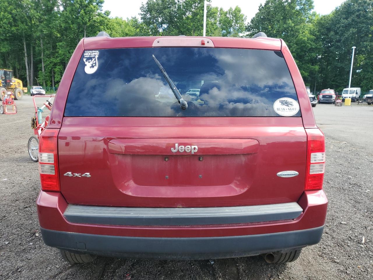 1C4NJRFB1ED688543 2014 Jeep Patriot Latitude