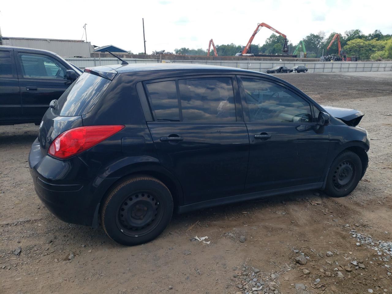 3N1BC13E79L449353 2009 Nissan Versa S