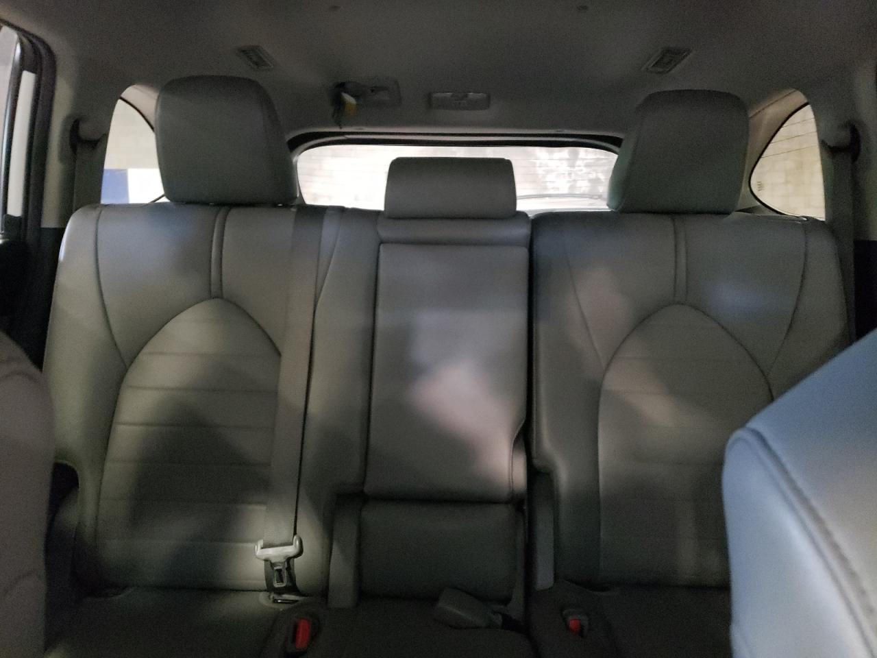 5TDGZRBH0MS098252 2021 Toyota Highlander Xle