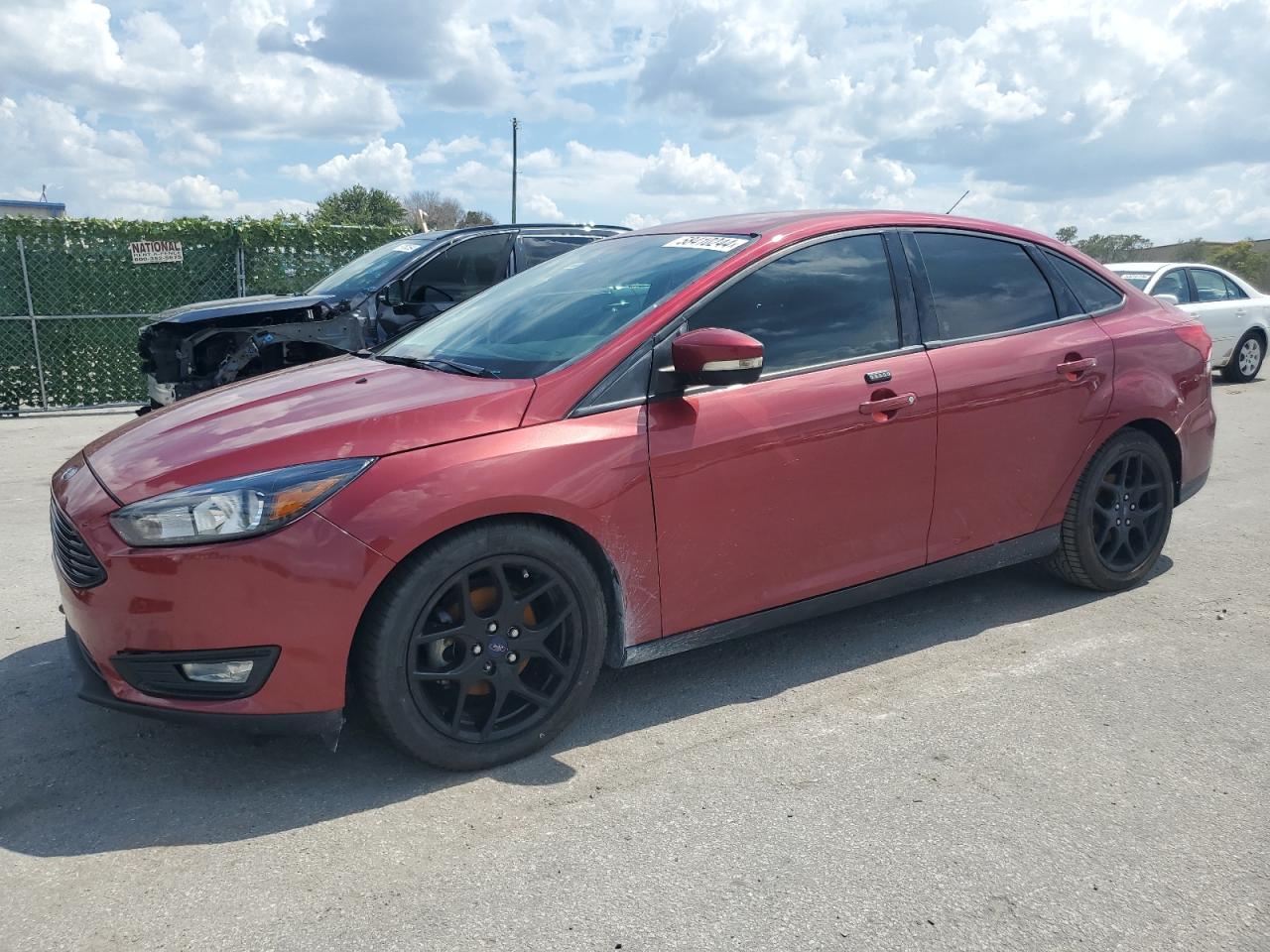 2016 Ford Focus Se vin: 1FADP3FE7GL377070