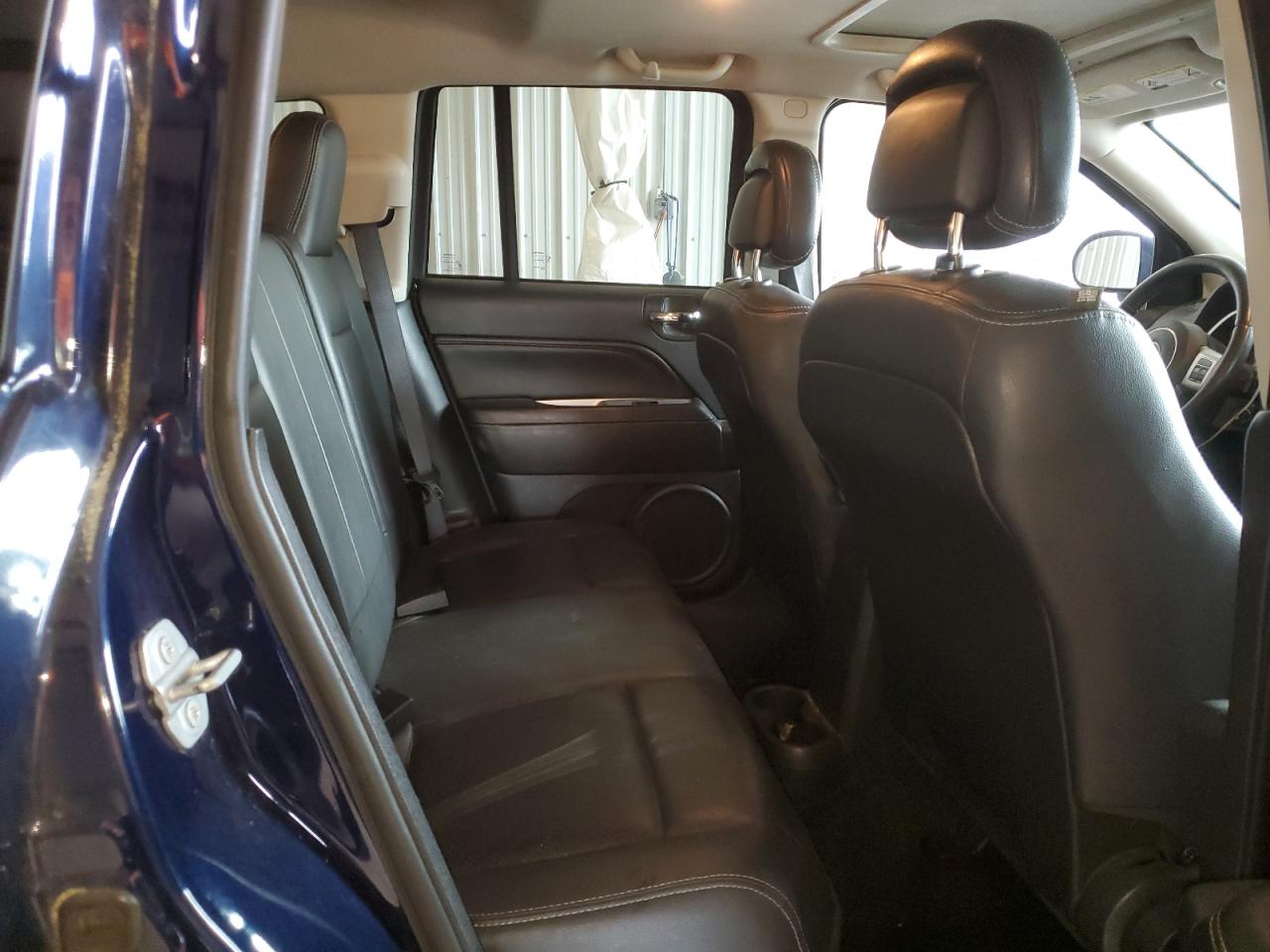 1C4NJDEB9FD370823 2015 Jeep Compass Latitude