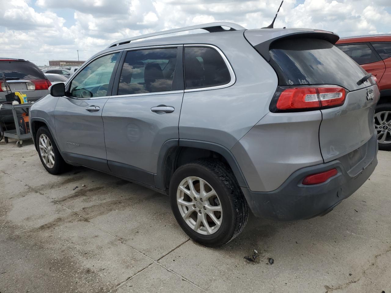 2014 Jeep Cherokee Latitude vin: 1C4PJLCS9EW206853