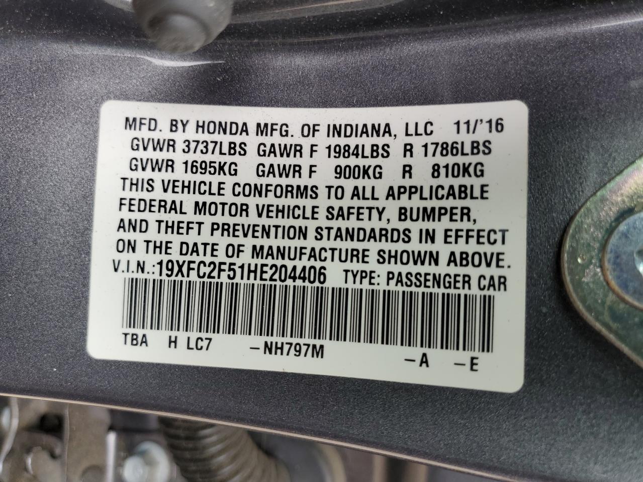 19XFC2F51HE204406 2017 Honda Civic Lx