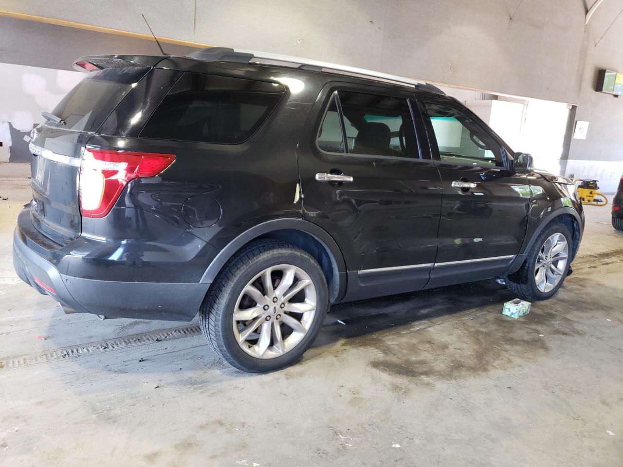 1FM5K7D88DGB12661 2013 Ford Explorer Xlt