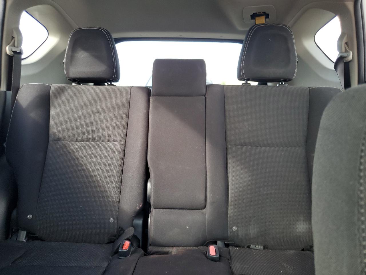 JTMRFREV5HD211374 2017 Toyota Rav4 Xle