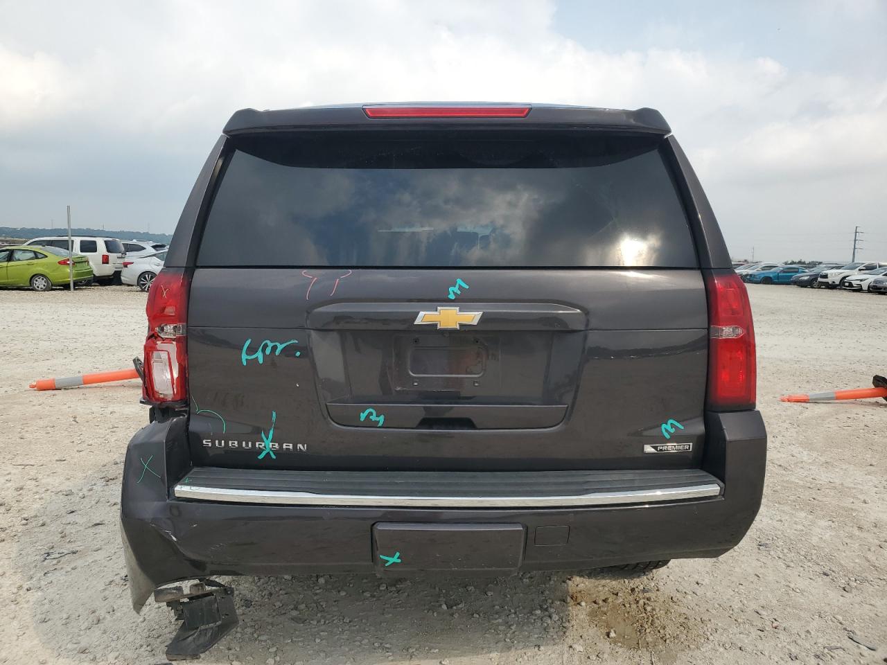 1GNSKJKC8HR137928 2017 Chevrolet Suburban K1500 Premier