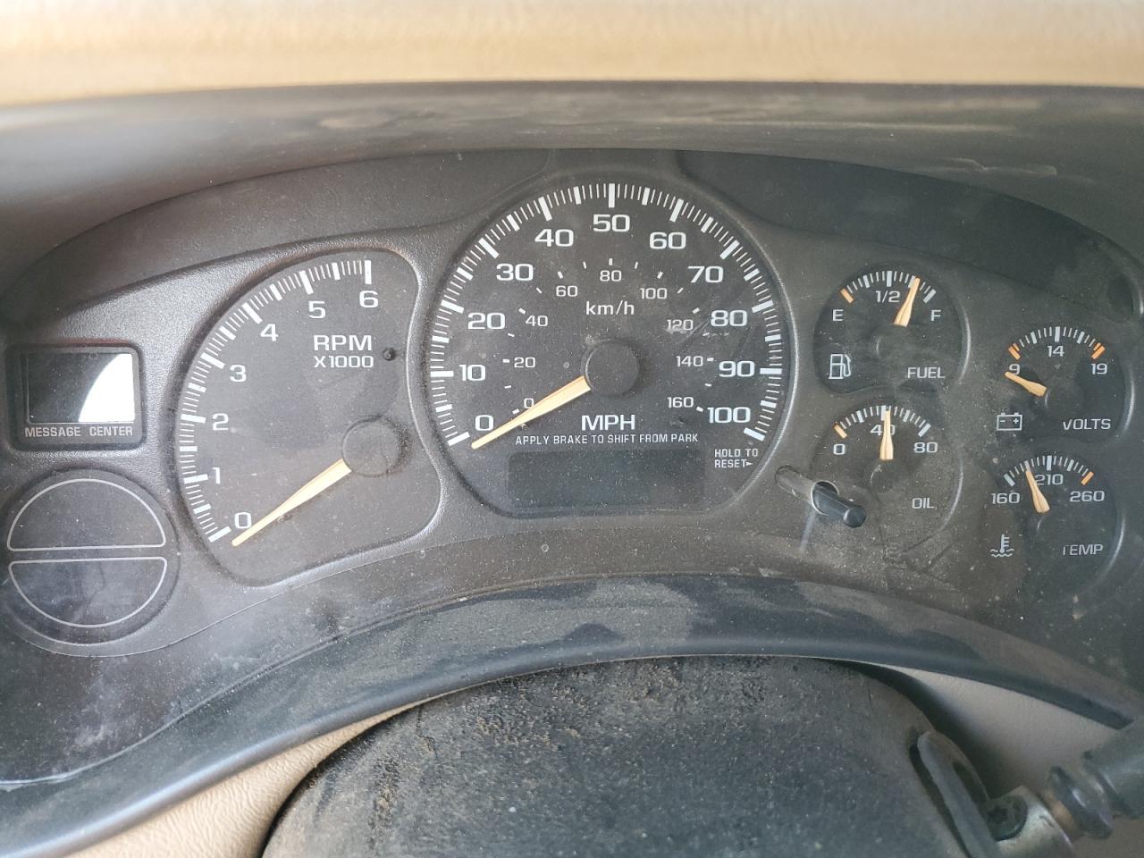 1GNEK13ZX2R118689 2002 Chevrolet Tahoe K1500