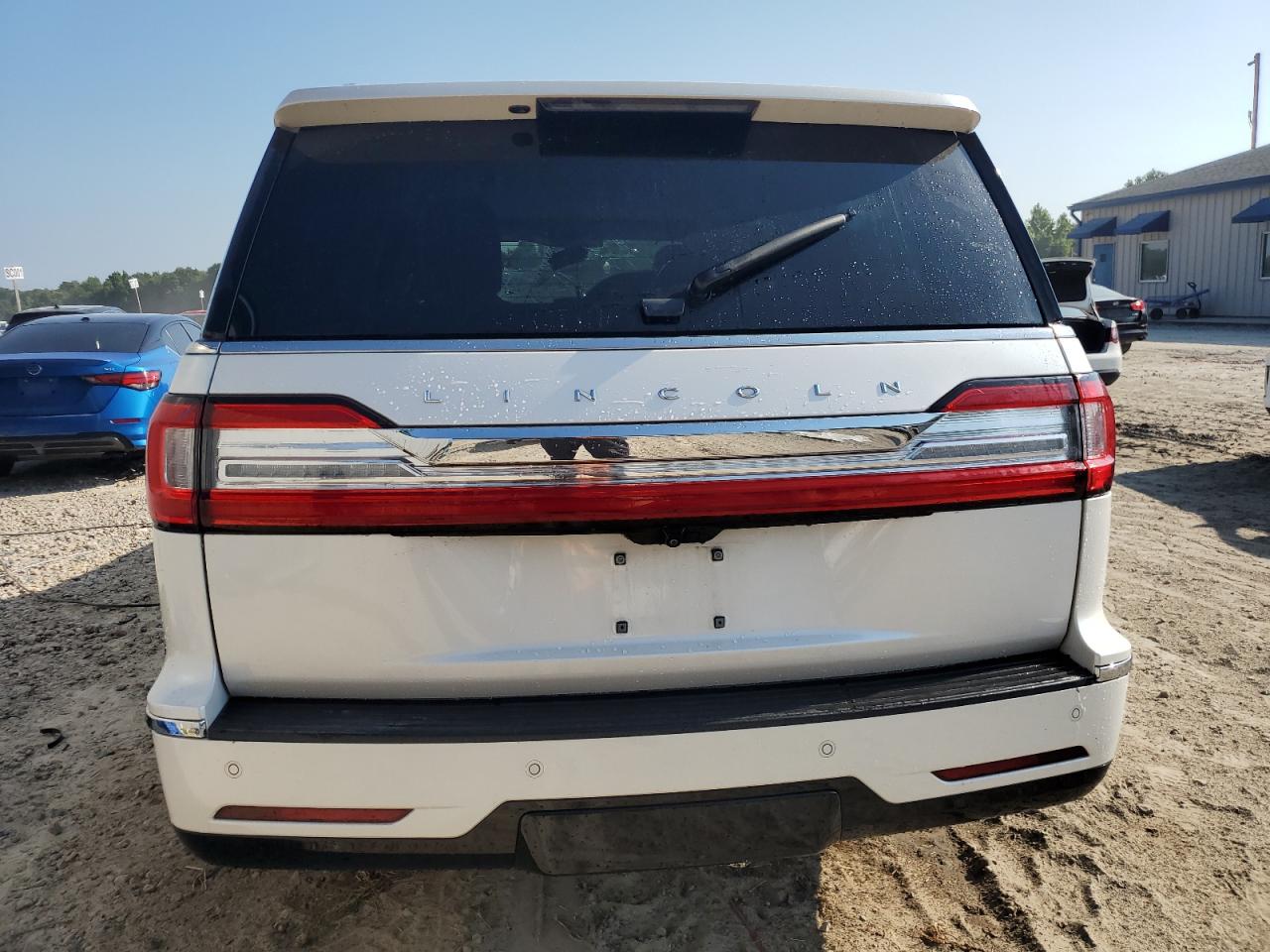 5LMJJ3HT2KEL14023 2019 Lincoln Navigator L Select