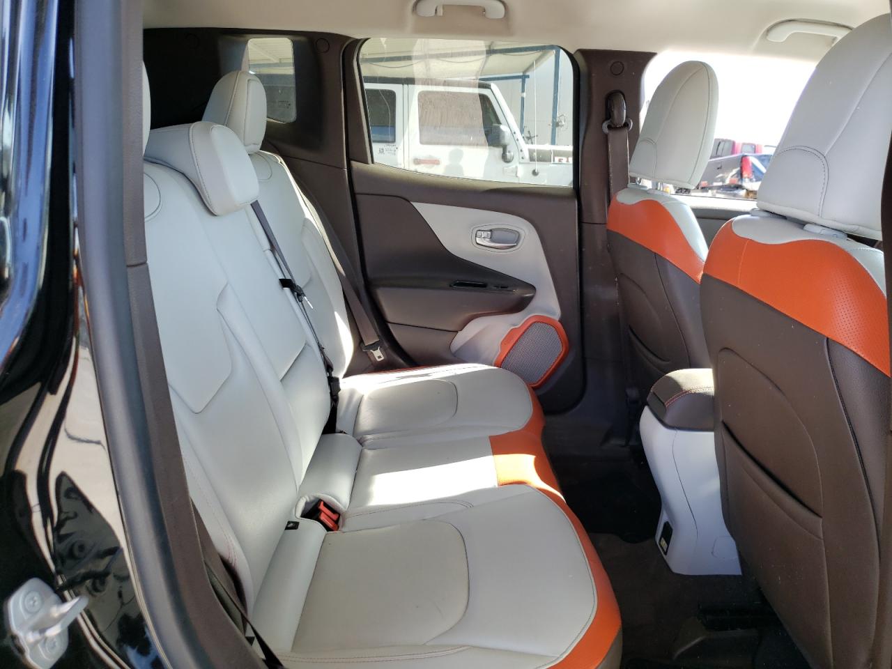 ZACCJADT0GPC83055 2016 Jeep Renegade Limited