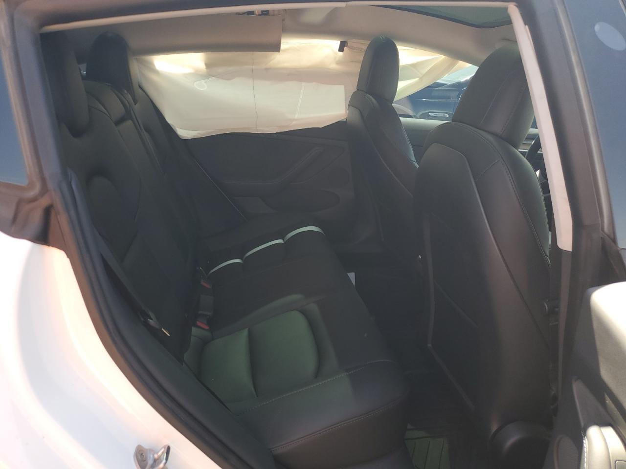 5YJ3E1EA2NF299943 2022 Tesla Model 3