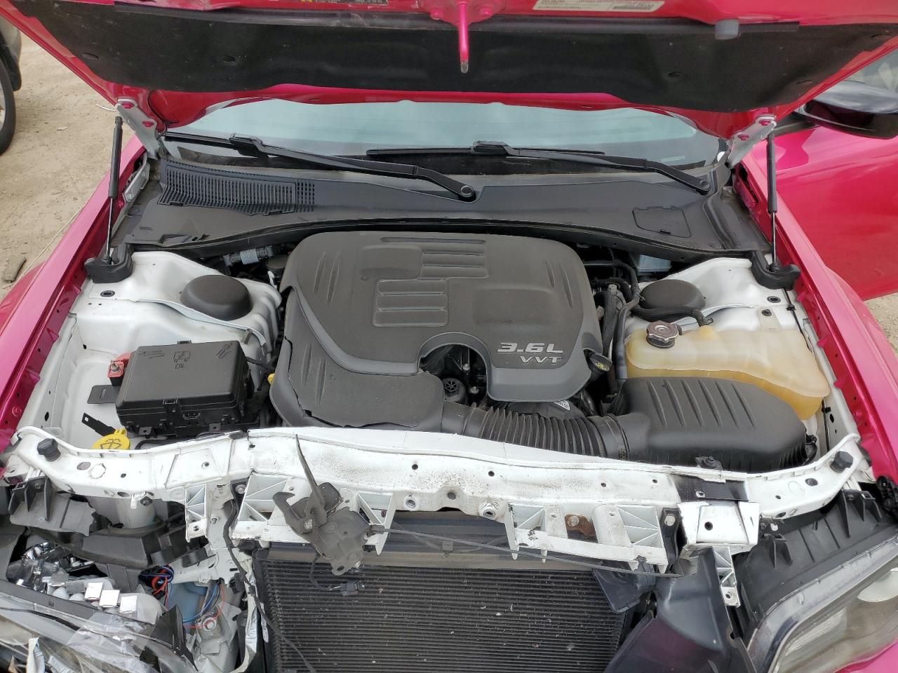 2C3CCARG2JH286042 2018 Chrysler 300 Touring