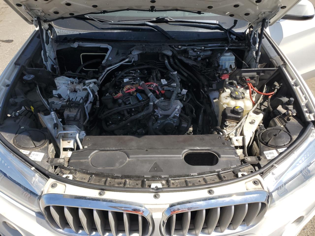 5UXKT0C52G0S77474 2016 BMW X5 Xdr40E