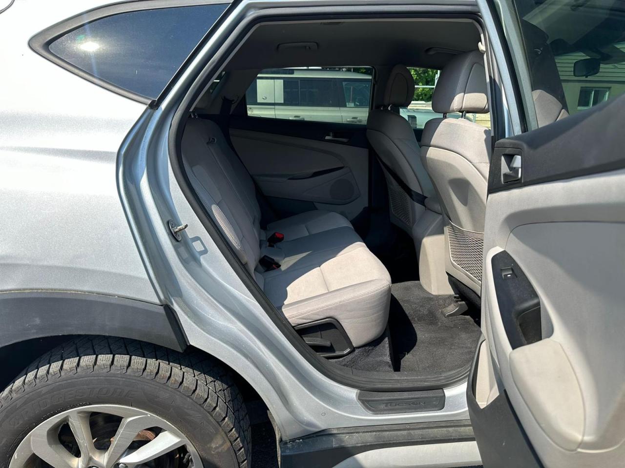 KM8J33A43JU659727 2018 Hyundai Tucson Sel