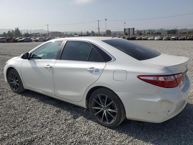 4T1BF1FK0FU022650 2015 TOYOTA CAMRY - Image 2