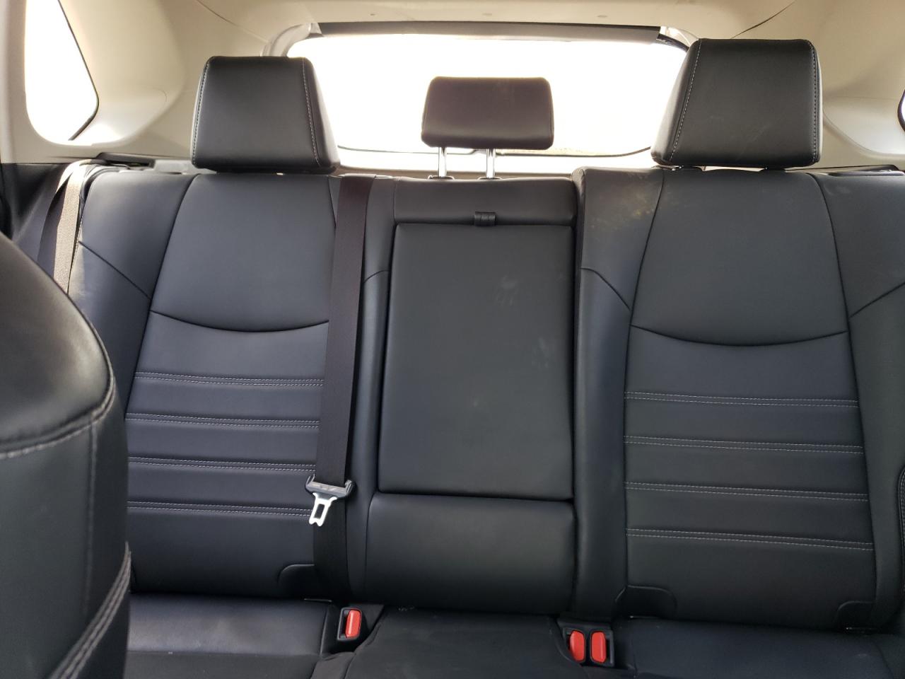 JTMB6RFV4MD046010 2021 Toyota Rav4 Xle Premium