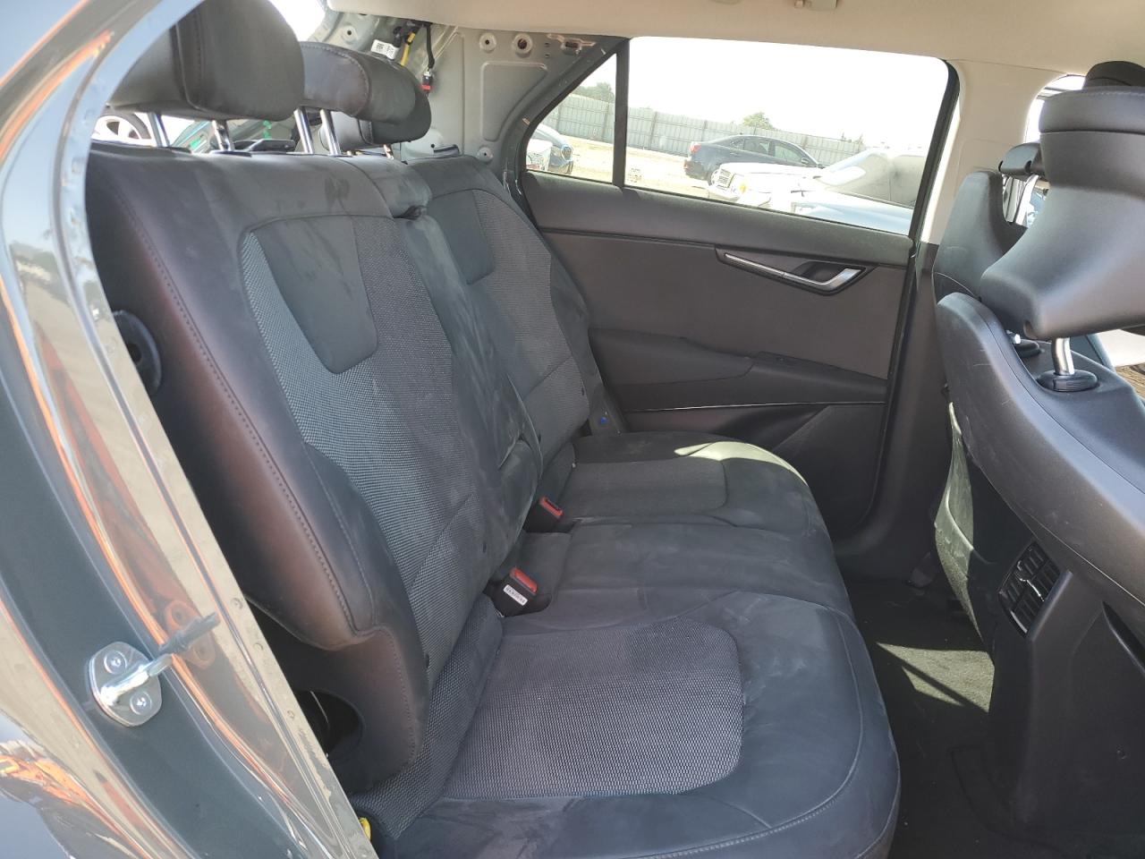 KNDCR3L19P5045556 2023 Kia Niro Wind