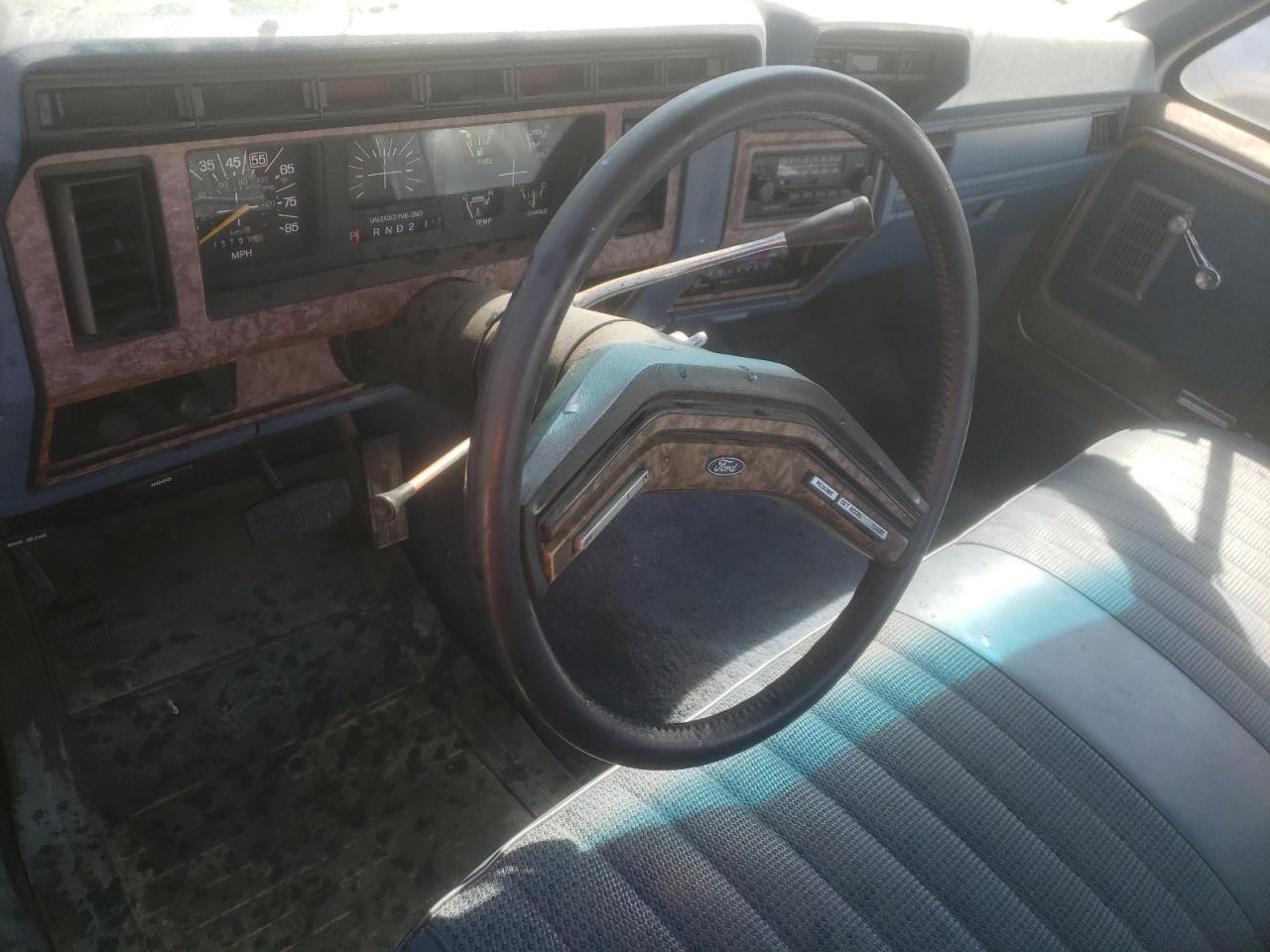 2FTFF25H3FCA60522 1985 Ford F250