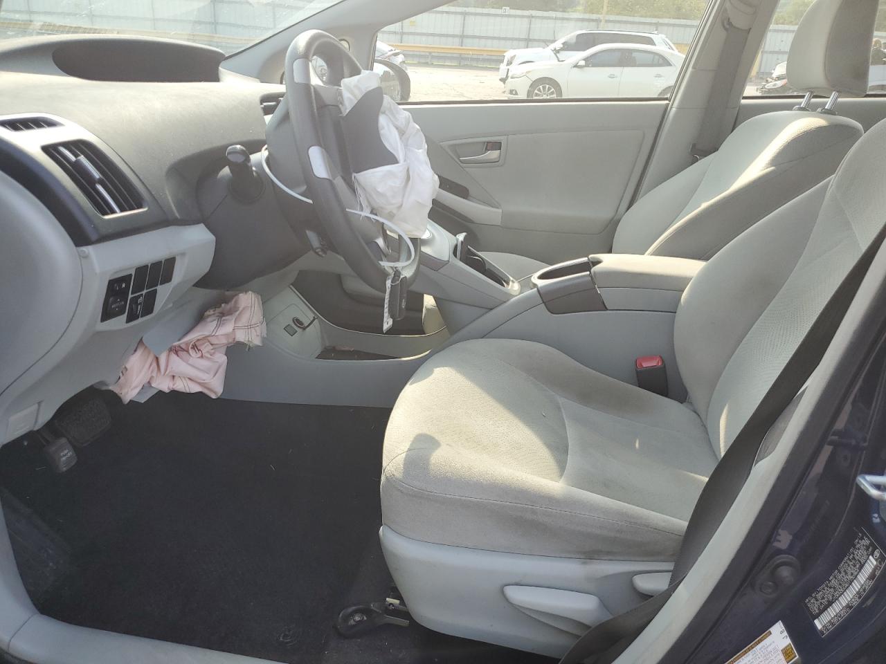 JTDKN3DU4D1732964 2013 Toyota Prius