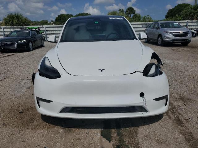 VIN 7SAYGDEFXNF531060 2022 Tesla MODEL Y no.5