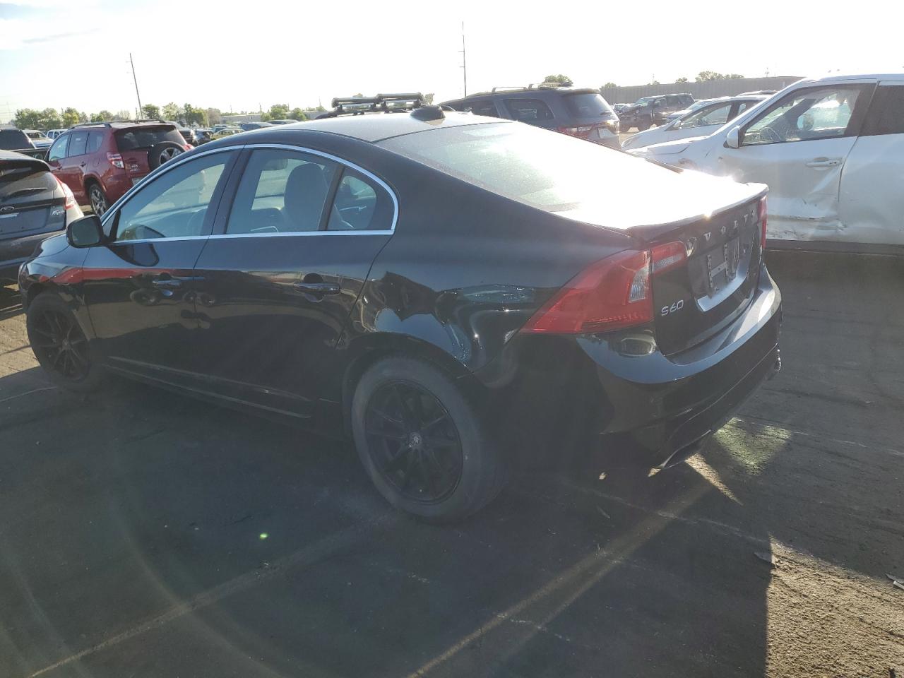 2016 Volvo S60 Premier vin: YV1612TKXG2397600