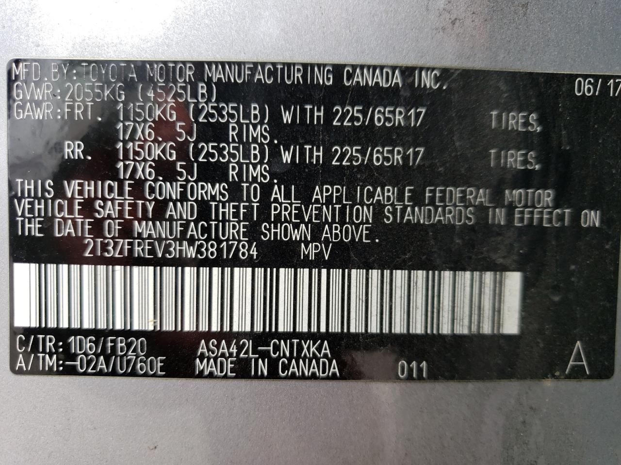 2T3ZFREV3HW381784 2017 Toyota Rav4 Le