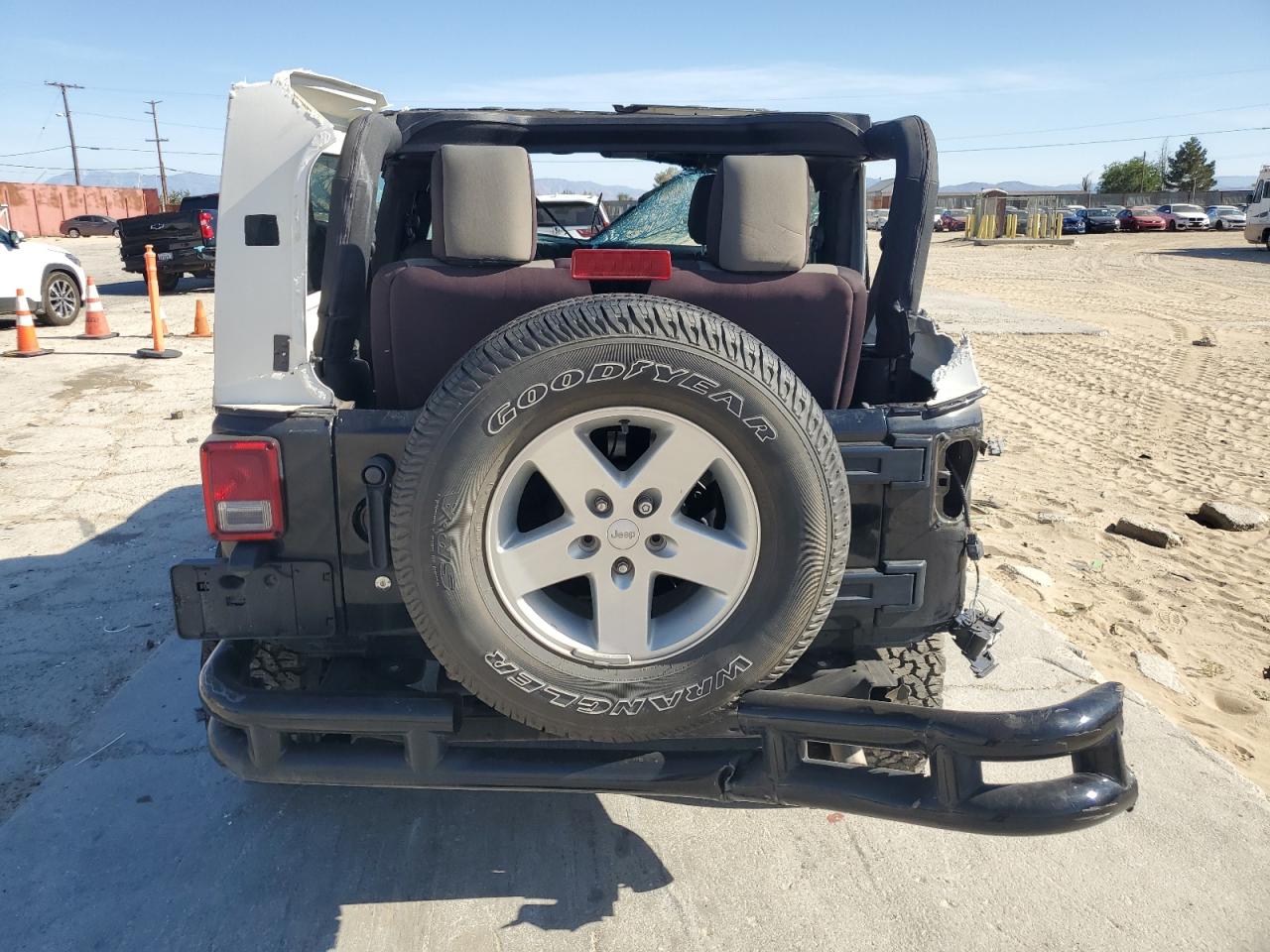 2016 Jeep Wrangler Sport vin: 1C4GJWAG7GL205737