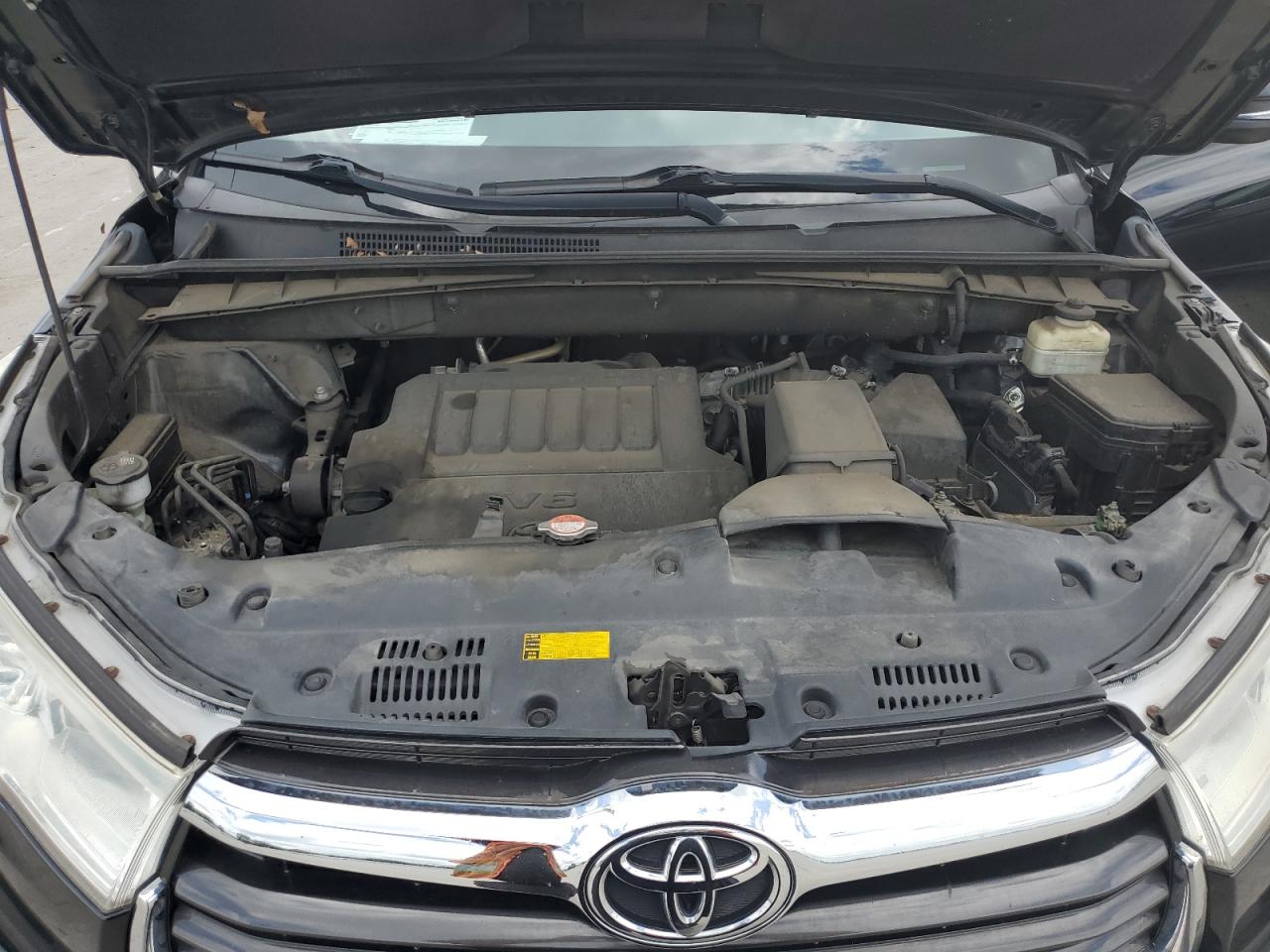 5TDKKRFH1GS156608 2016 Toyota Highlander Xle