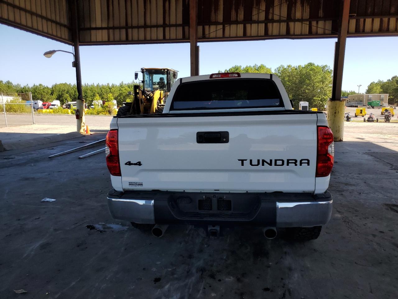 5TFDW5F19GX504402 2016 Toyota Tundra Crewmax Sr5