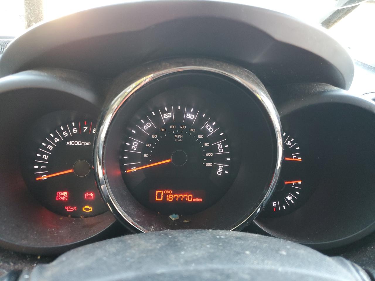 KNDJT2A23B7303257 2011 Kia Soul +