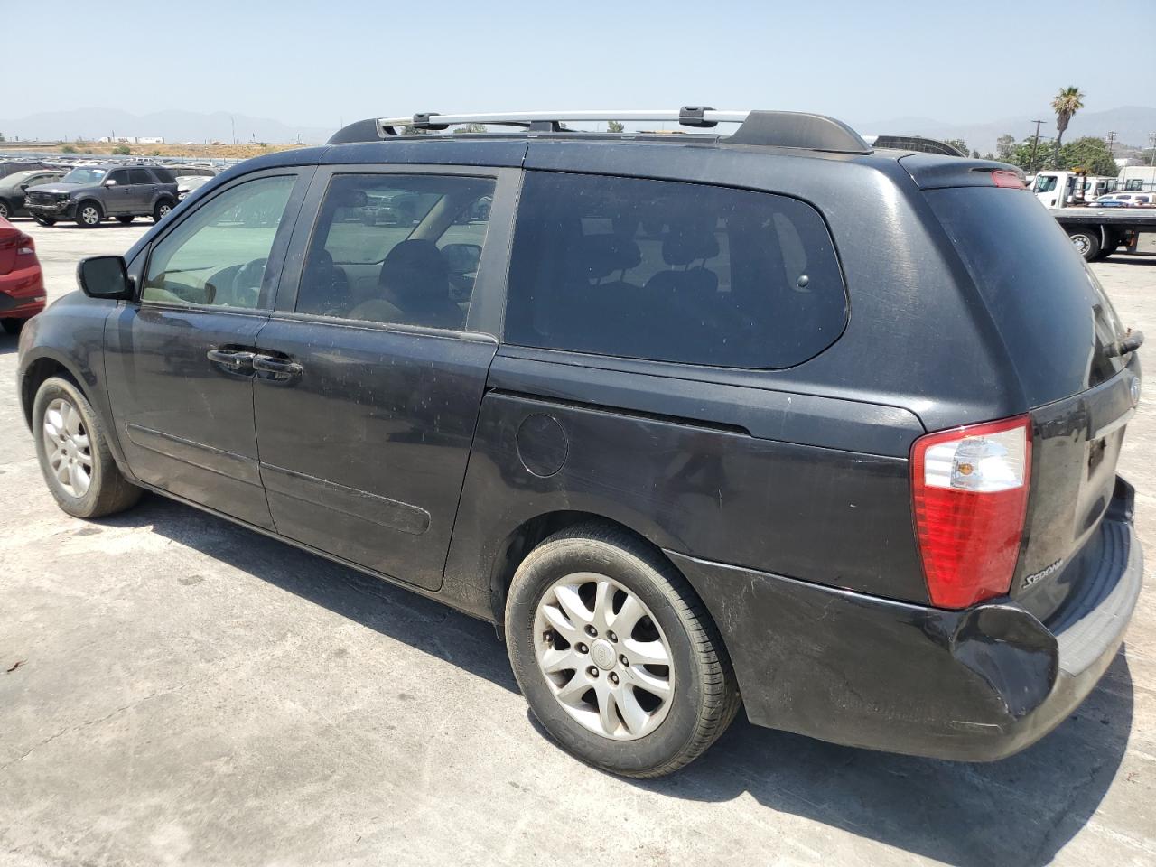 KNDMB233266030068 2006 Kia Sedona Ex