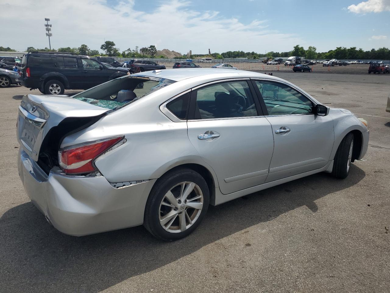 2014 Nissan Altima 2.5 vin: 1N4AL3AP5EC325389