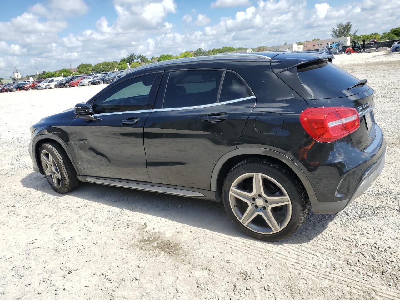 2015 Mercedes-Benz Gla 250 vin: WDCTG4EB2FJ154409