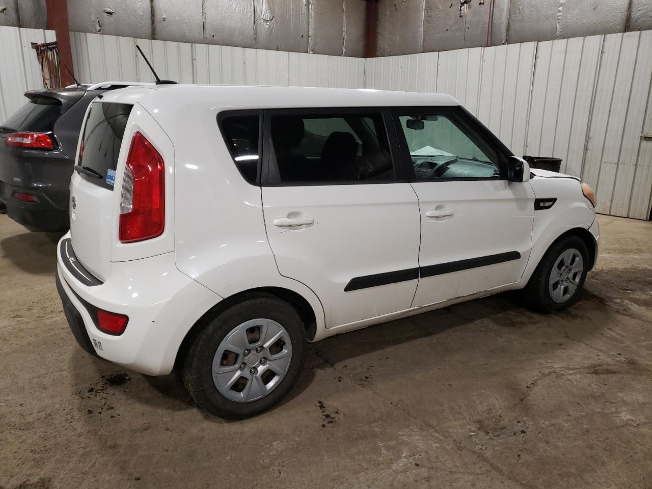 KNDJT2A51C7476464 2012 Kia Soul