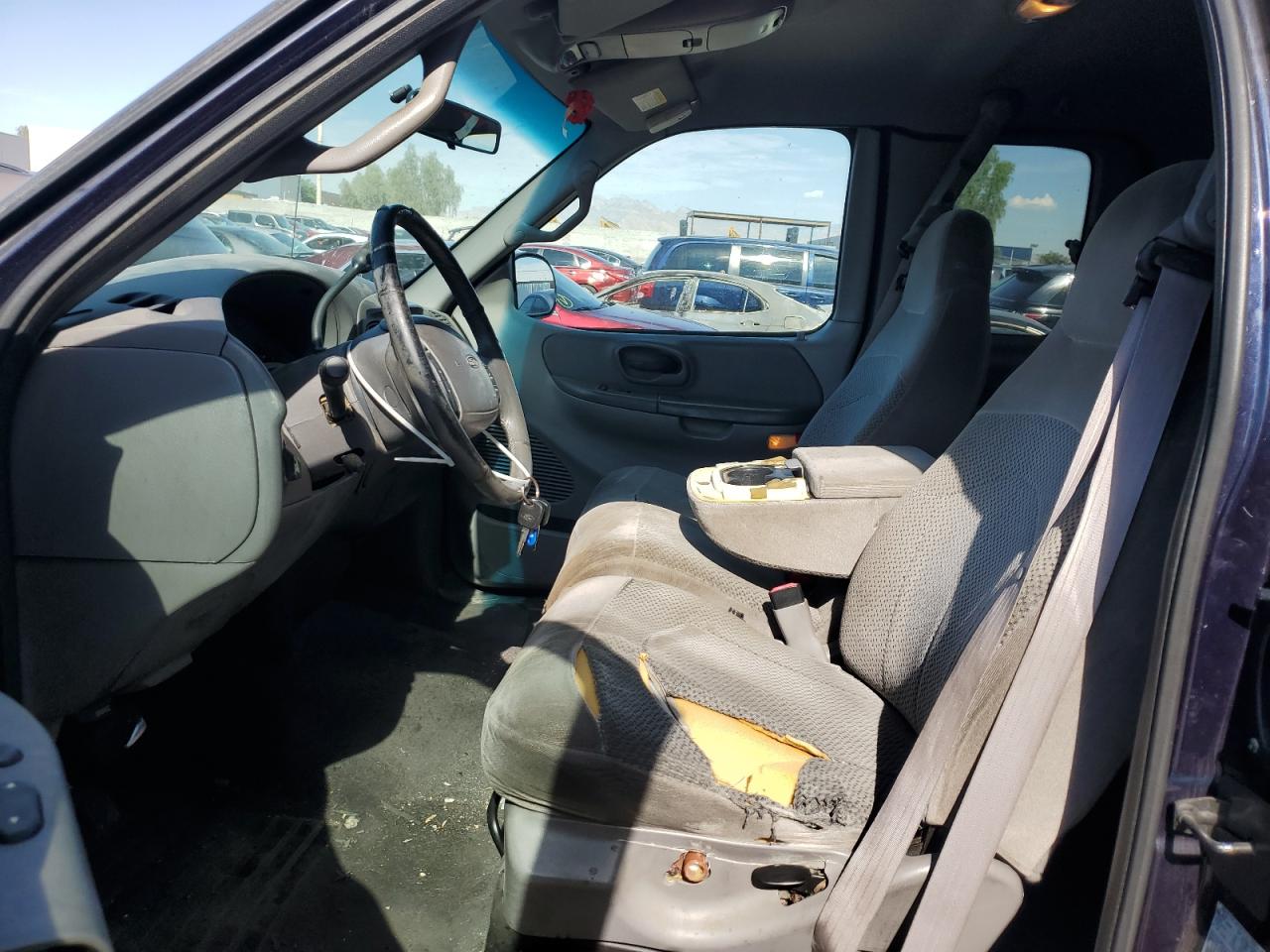 2FTRX18W01CA23869 2001 Ford F150