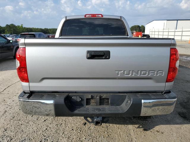 2018 Toyota Tundra Crewmax Sr5 VIN: 5TFEY5F1XJX229385 Lot: 56882074